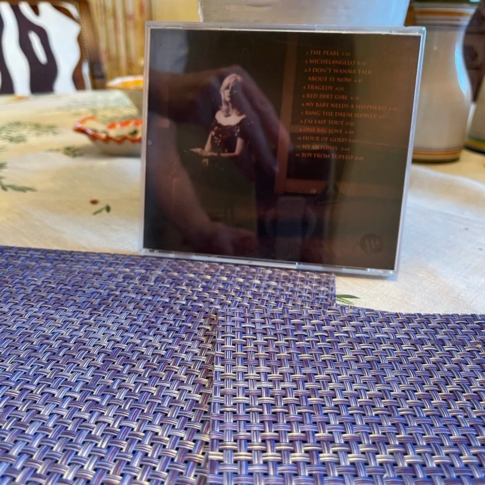Cd Emmylou Harris “Red Dirt Girl” - Picture 2 of 3